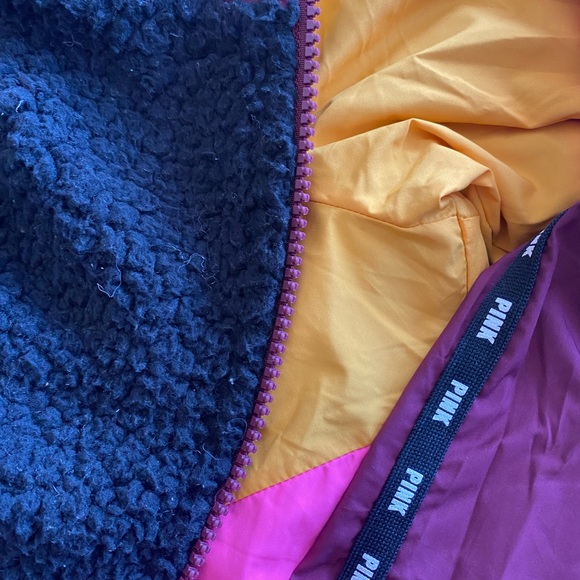 Pink Victoria’s Secret Sherpa lined Anorak jacket - Picture 6 of 6
